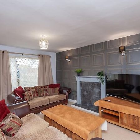 Leed City Centre - Armley Wortley Лидс Экстерьер фото