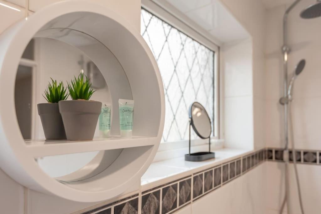 Leed City Centre - Armley Wortley Лидс Экстерьер фото