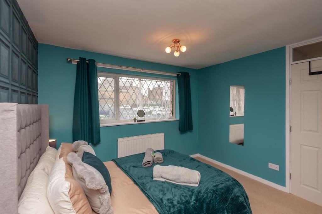 Leed City Centre - Armley Wortley Лидс Экстерьер фото